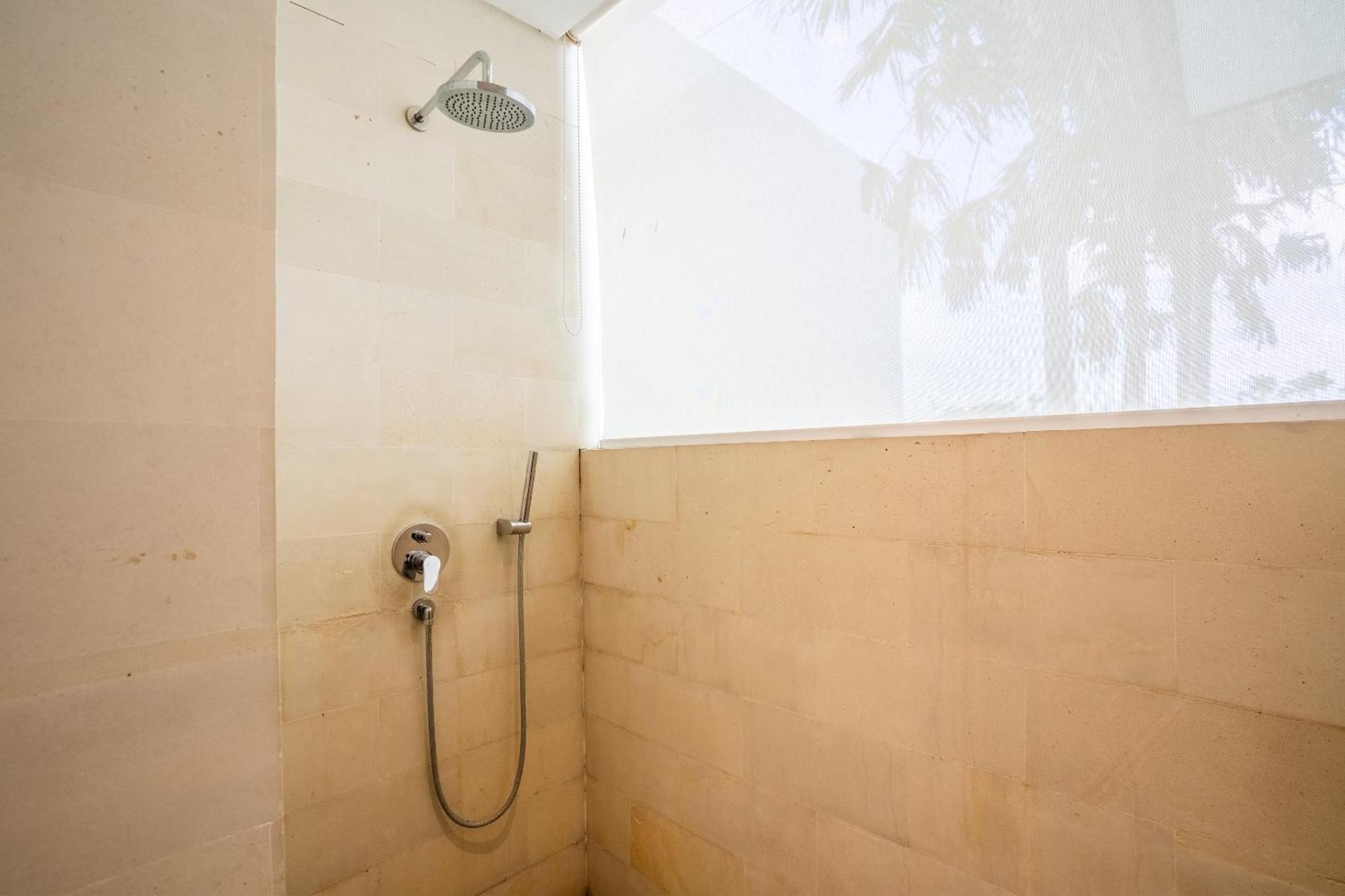 Athos By Ibali Management Villa Seminyak (Bali)